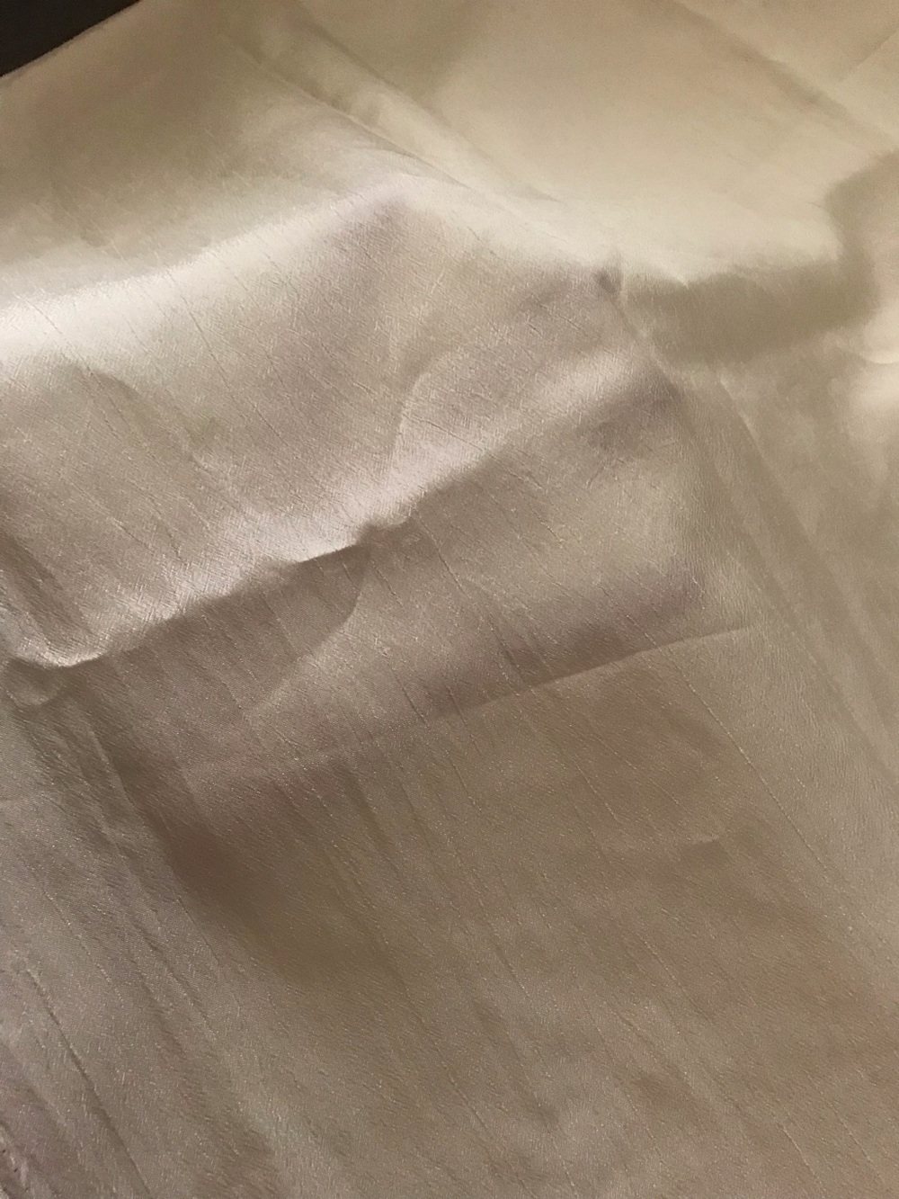 Shimmering Cream Fabric - Picture 4 of 4